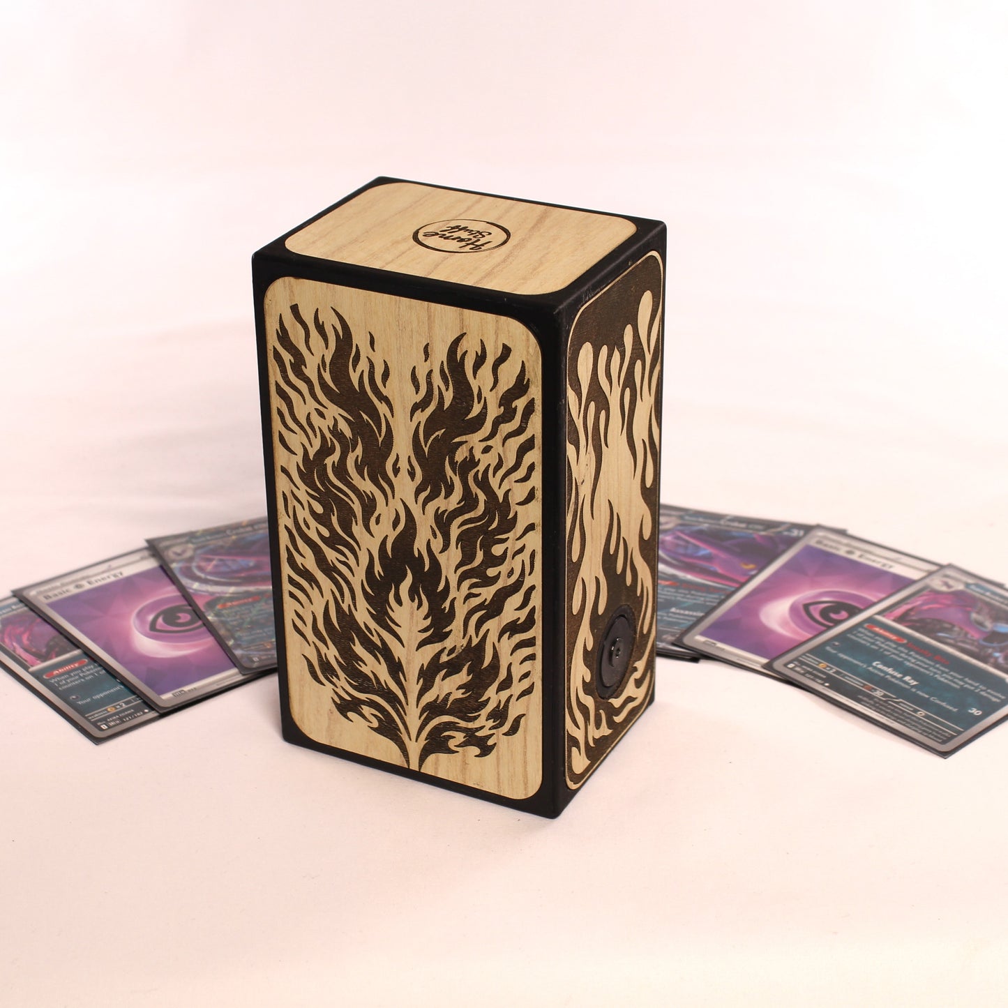 Batión-60 | Deck box para cartas y dados